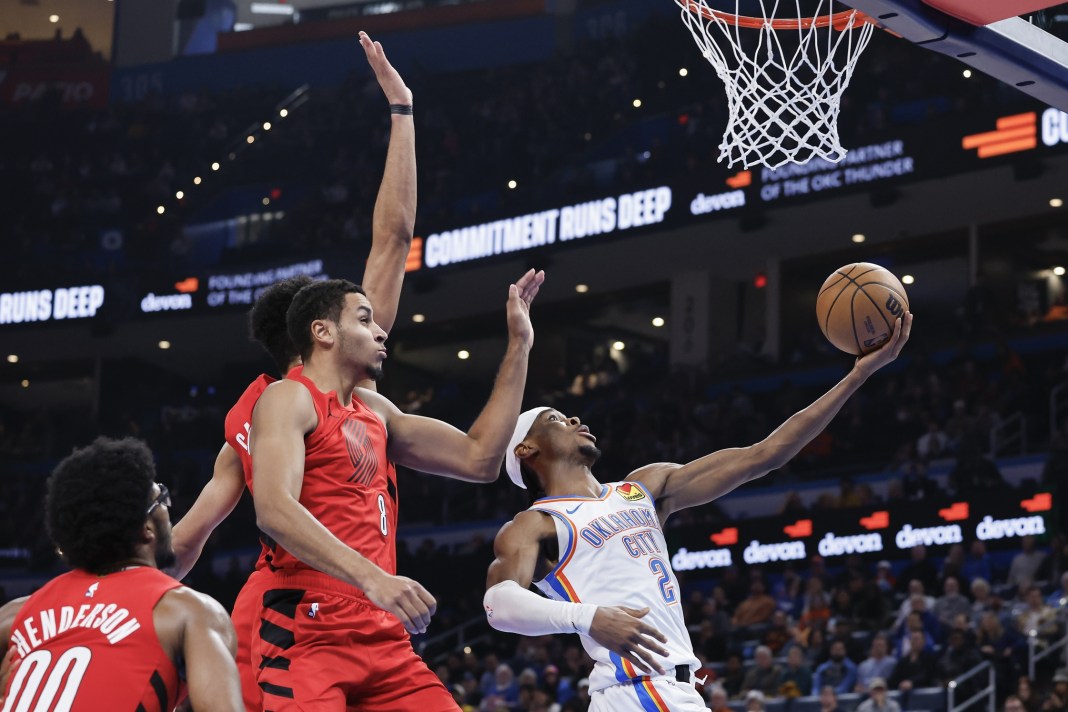 Oklahoma City Thunder guard Shai Gilgeous-Alexander (2) goes to the basket against the Portland Trail Blazers