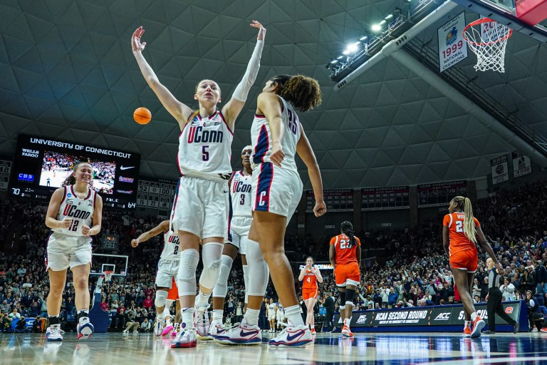 Women’s College Basketball Best Bets and Projections for 4/1 from the T Shoe Index