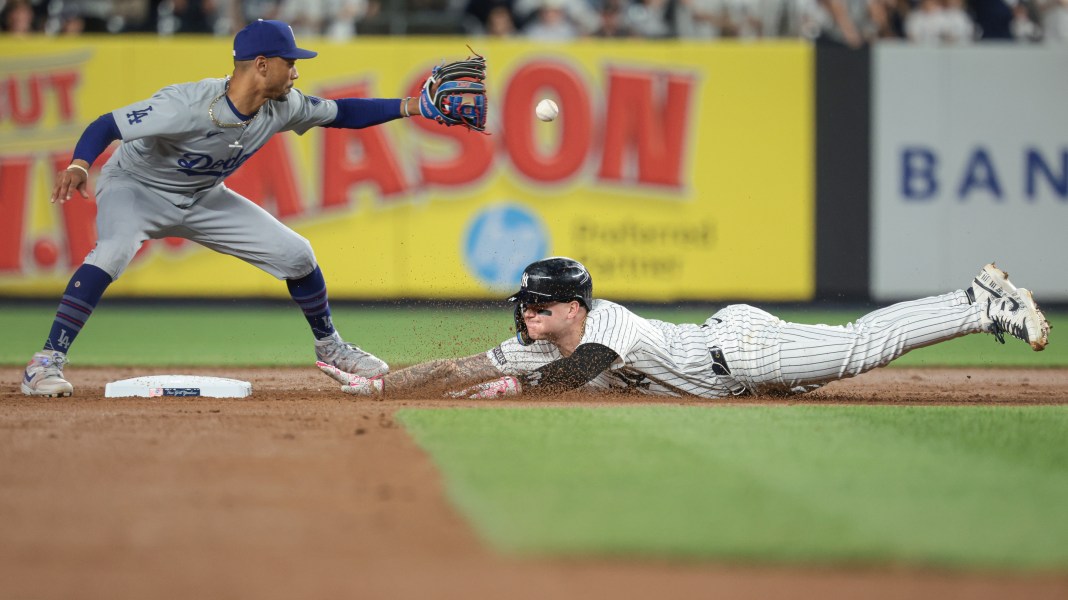 dodgers vs. yankees sunday night baseball