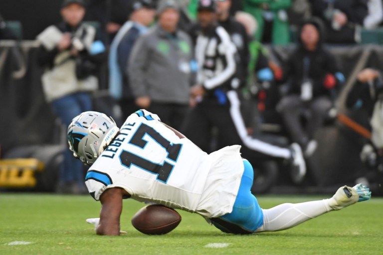 NFL Week 14 Recap: A Doink and a Drop, But Underdogs Go 7-4