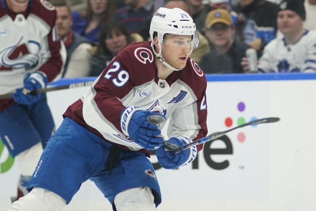 nathan mackinnon, colorado avalanche, nhl