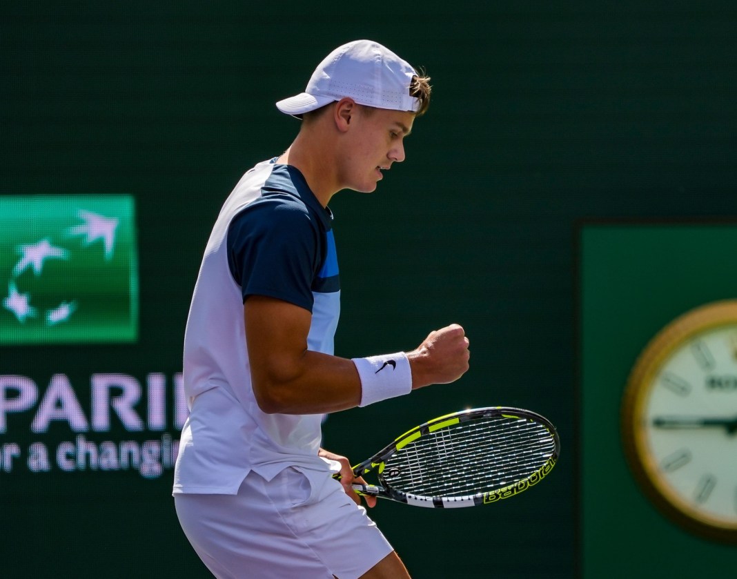 Holger Rune celebrates a big point against Daniil Medvedev in the 2025 BNP Paribas Open semifinals in Indian Wells.