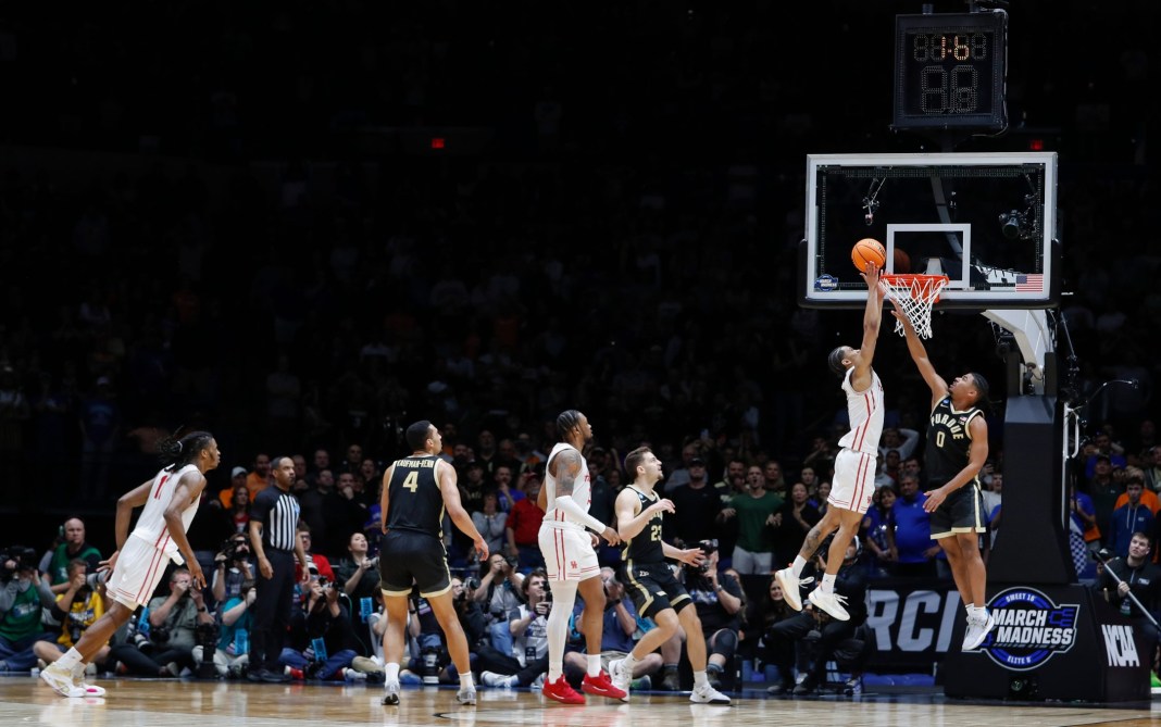 NCAA Tournament's Chalky Elite 8: Odds, Predictions & Best Bets7